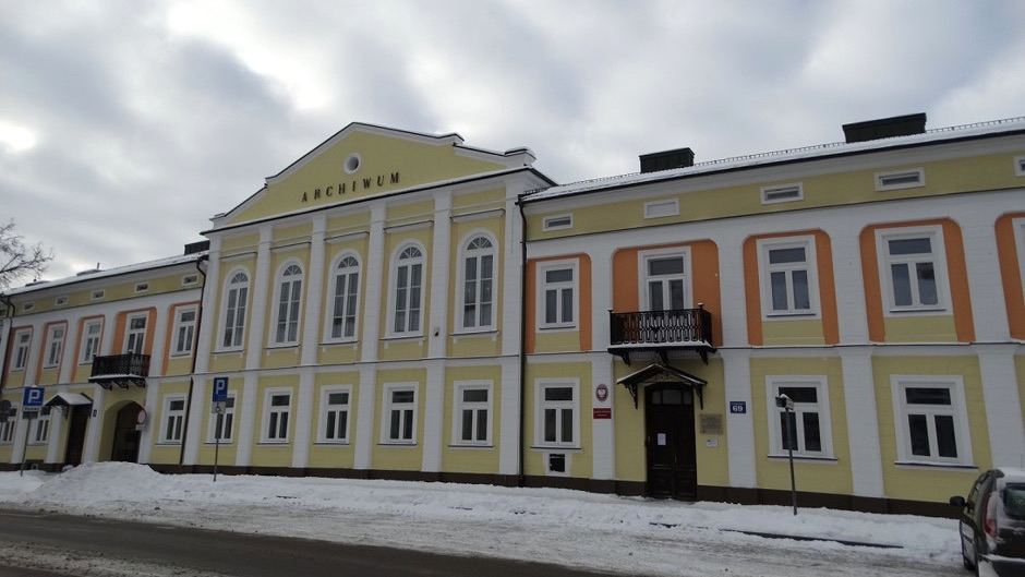 Opowieści różnej treści - zebrali ponad 2 kilometry dokumentów