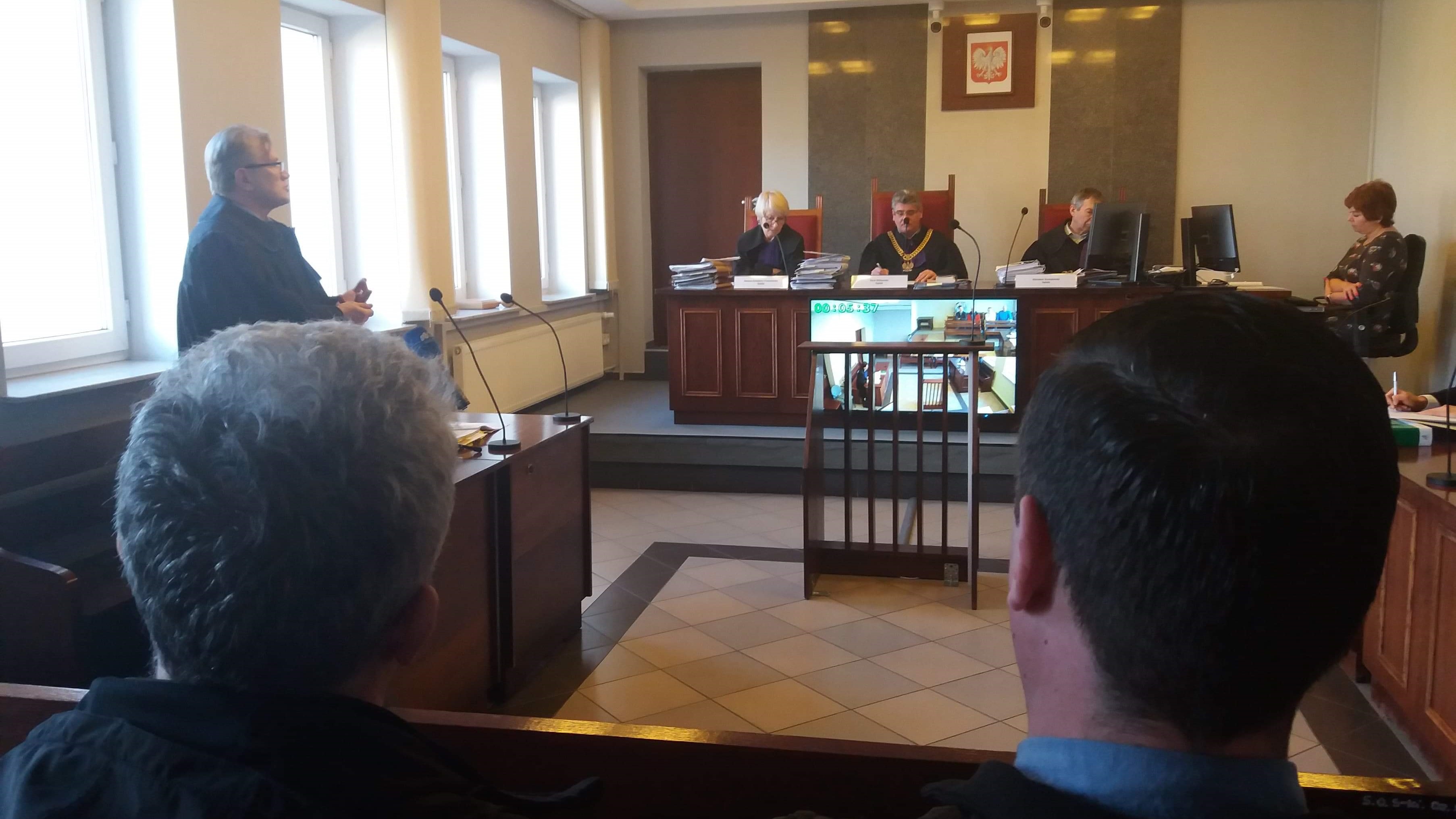 Czterej zwolnieni z pracy kierowcy suwalskiej komunikacji wciąż walczą o powrót do pracy w Przedsiębiorstwie Gospodarki Komunalnej w Suwałkach