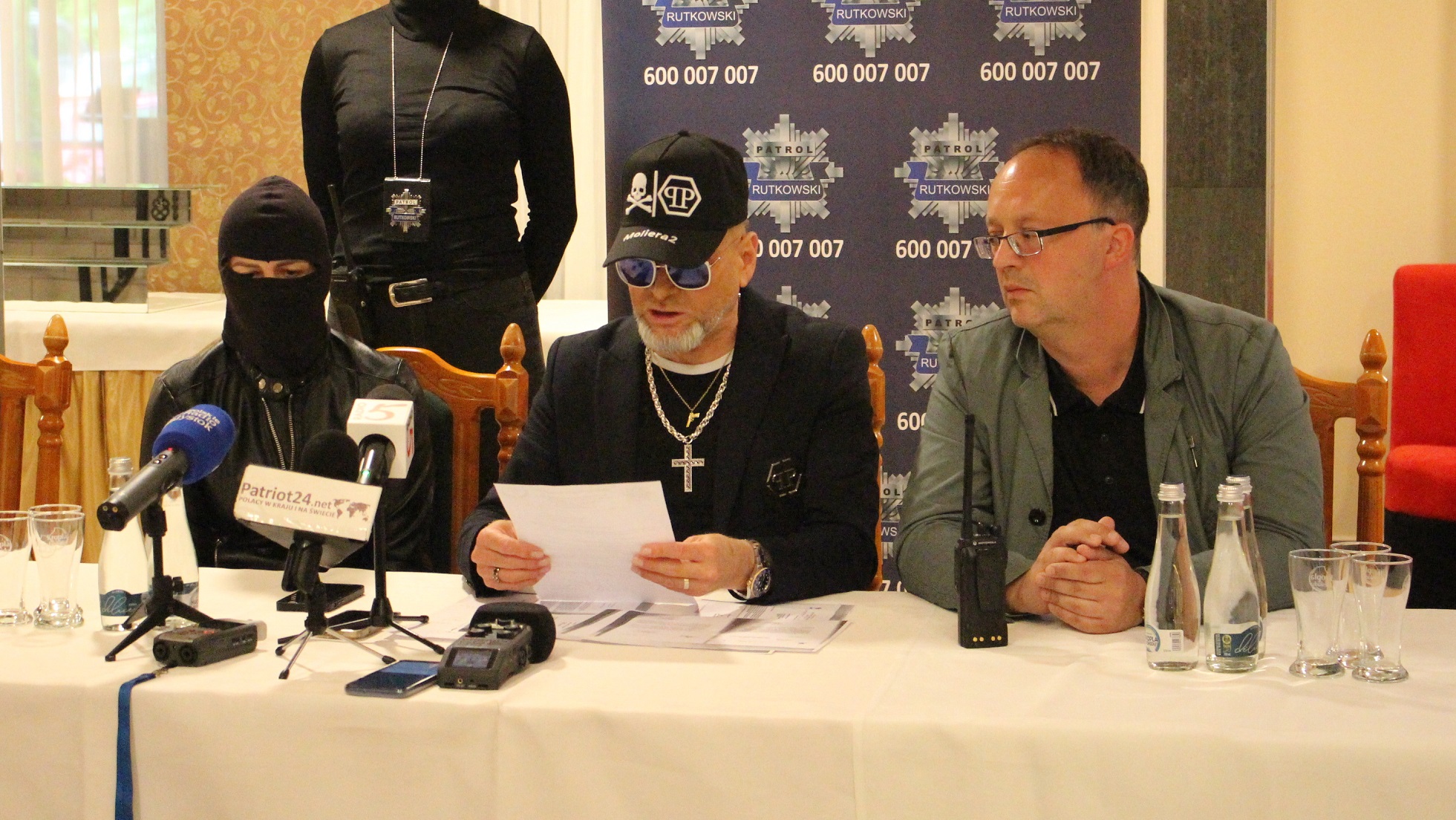 Brutalny rozbój wstrząsnął mieszkańcami Suwałk. Sprawców szuka znany detektyw