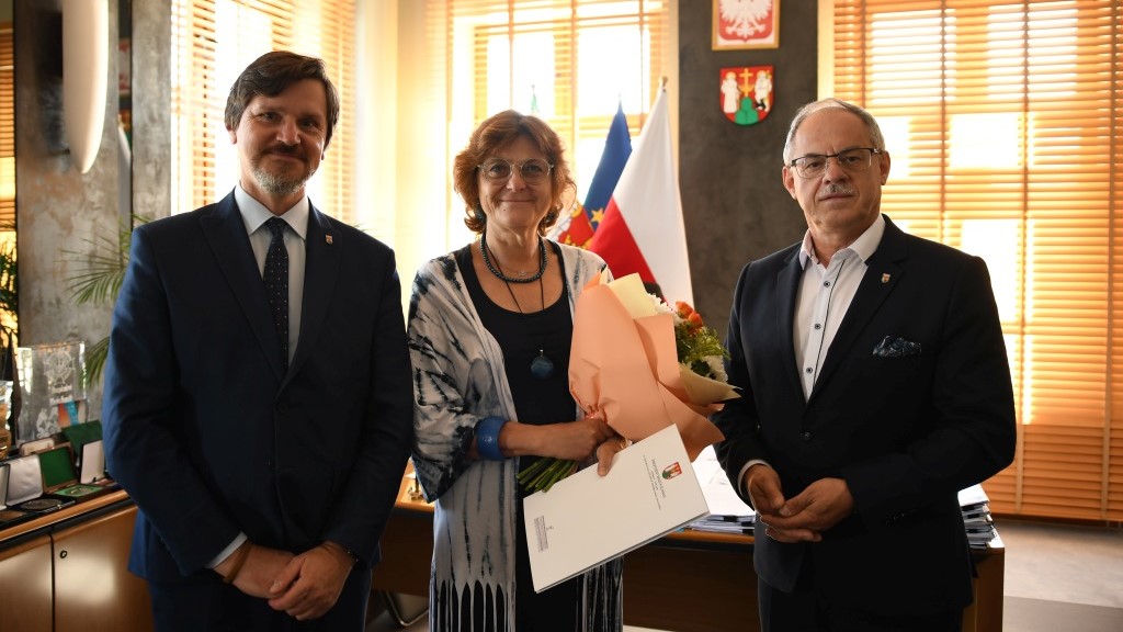 Maria Kołodziejska nadal będzie kierować Biblioteką Publiczną w Suwałkach