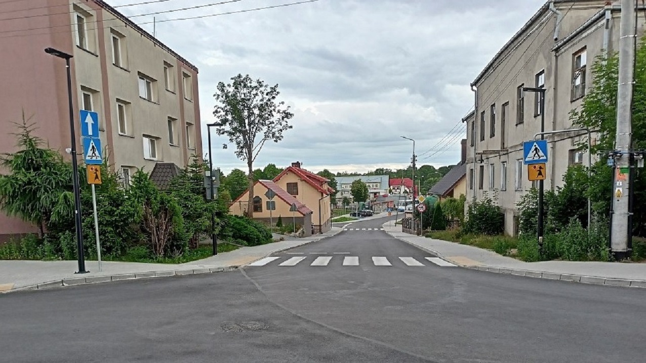 Filipów. Na drodze do kościoła i szkoły zniknęły bariery
