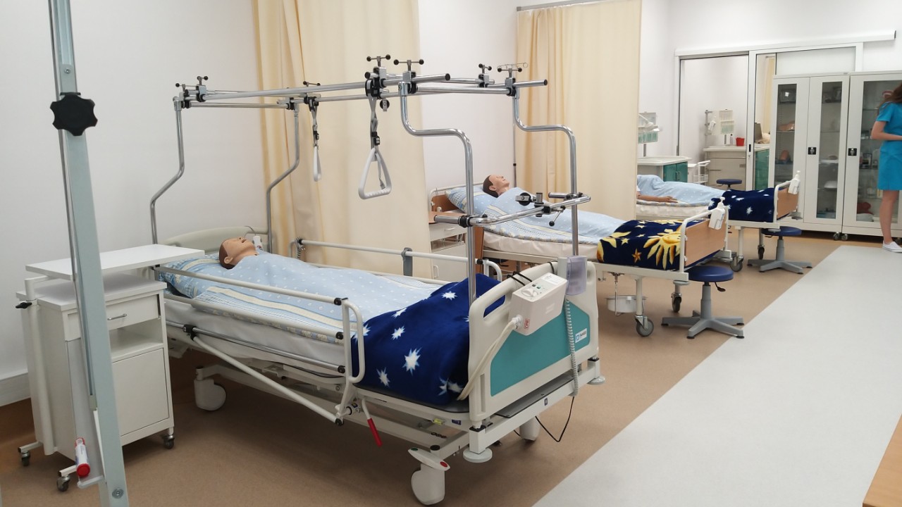 W Państwowej Wyższej Szkole Zawodowej w Suwałkach otwarto nowoczesne Centrum Symulacji Medycznej
