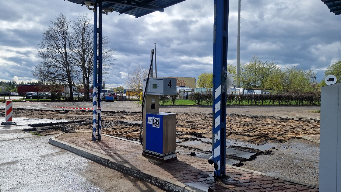 Ruszył remont drogi dojazdowej do stacji paliw przy suwalskim oddziale PKS na ul. Wojska Polskiego