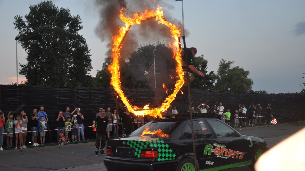 Po dwóch latach do Suwałk wraca grupa kaskaderów samochodowych EXTREM CASCADERS TEAM