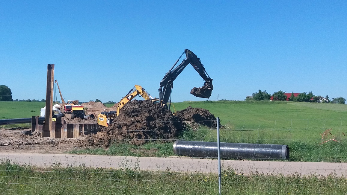 Wciąż nie wszyscy rolnicy dostali odszkodowania za gazociąg. Wszystkie wyceny do końca czerwca