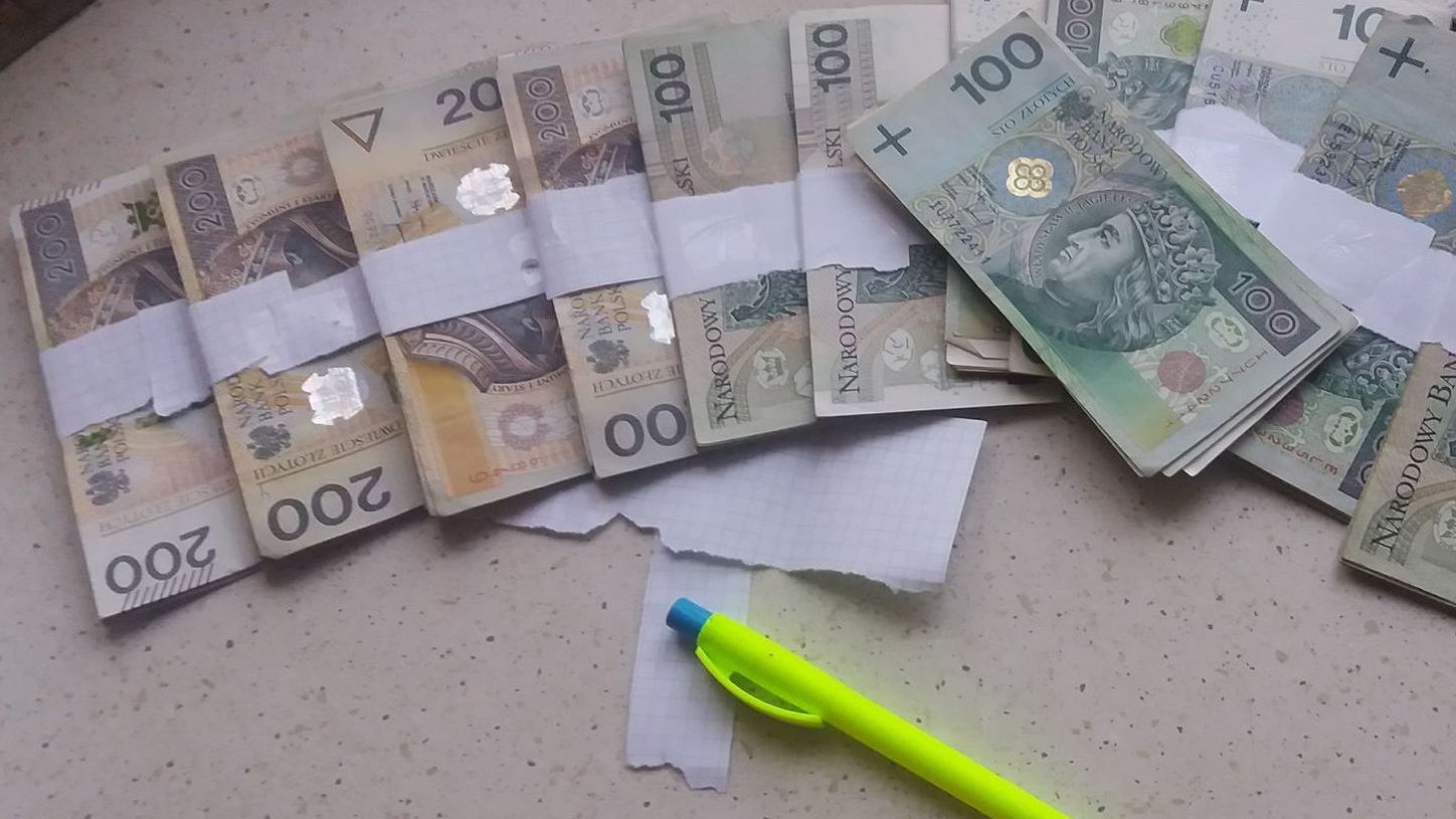 Augustów. Prawie 100 tysięcy zł wyłudzili oszuści działający metodą „na chorego członka rodziny"