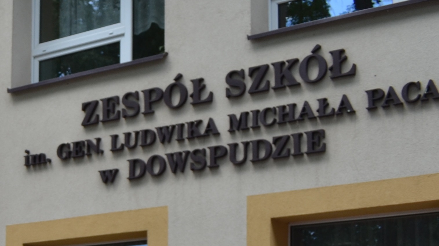 Szkoła w Dowspudzie. Będą uczyć się, jak hodować las i jak go chronić