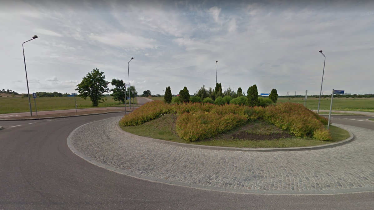 Suwalscy urzędnicy tak wykonali uchwałę radnych, że zamiast ronda "Korpusu Ochrony Pogranicza" jest rondo "Ochrony Pogranicza"