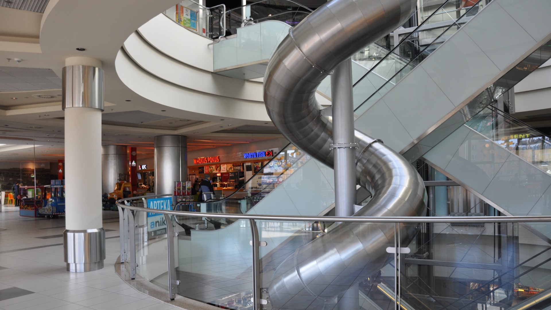 Suwalczanie mieszkający za centrum handlowym Plaza zostali bezprawnie pozbawieni możliwości zgłaszania uwag podczas budowy sklepu