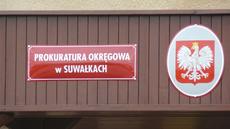 Przedłużono śledztwo w sprawie śmierci 78-letniej kobiety, którą chory psychicznie wnuk wyrzucił z balkonu