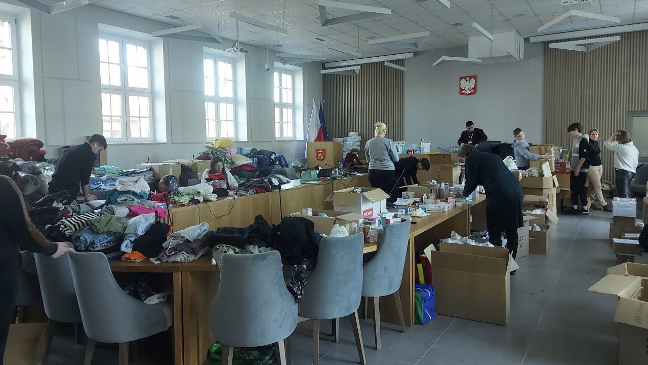 Augustowski Ratusz prowadzi akcję pomocy dla uchodźców z Ukrainy