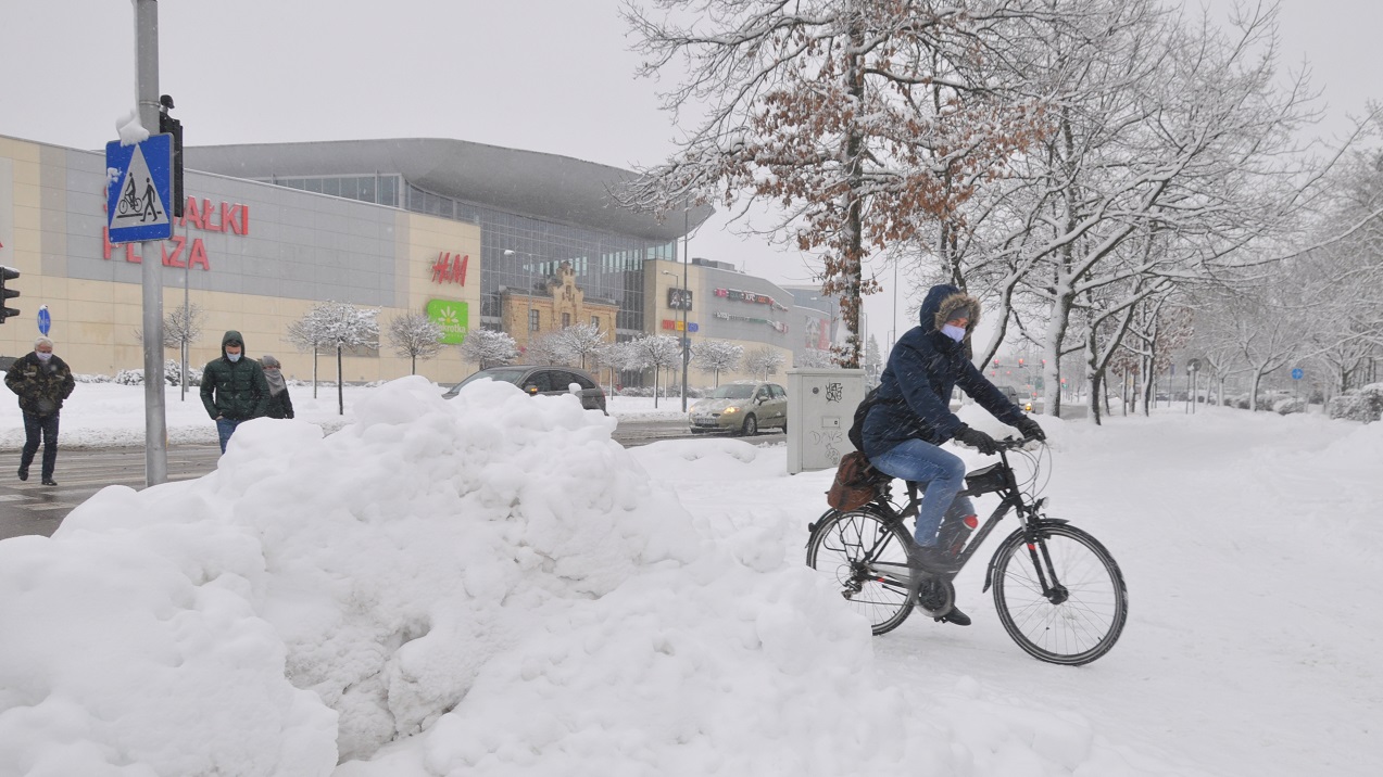 Śnieżny problem w Suwałkach