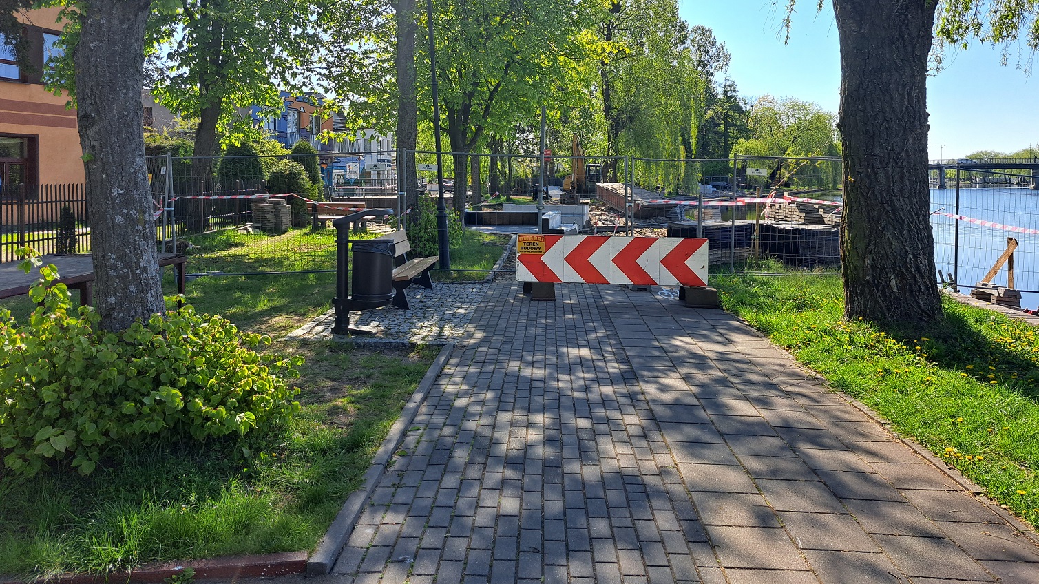 Augustowianie obawiają się, że nigdy nie doczekają się kładek