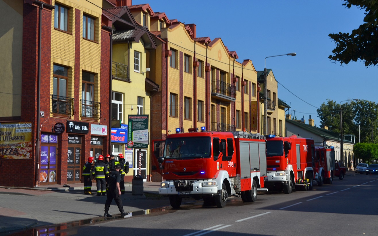 W budynku przy ul. Noniewicza w Suwałkach paliła się butla z gazem - ewakuowano 50 osób