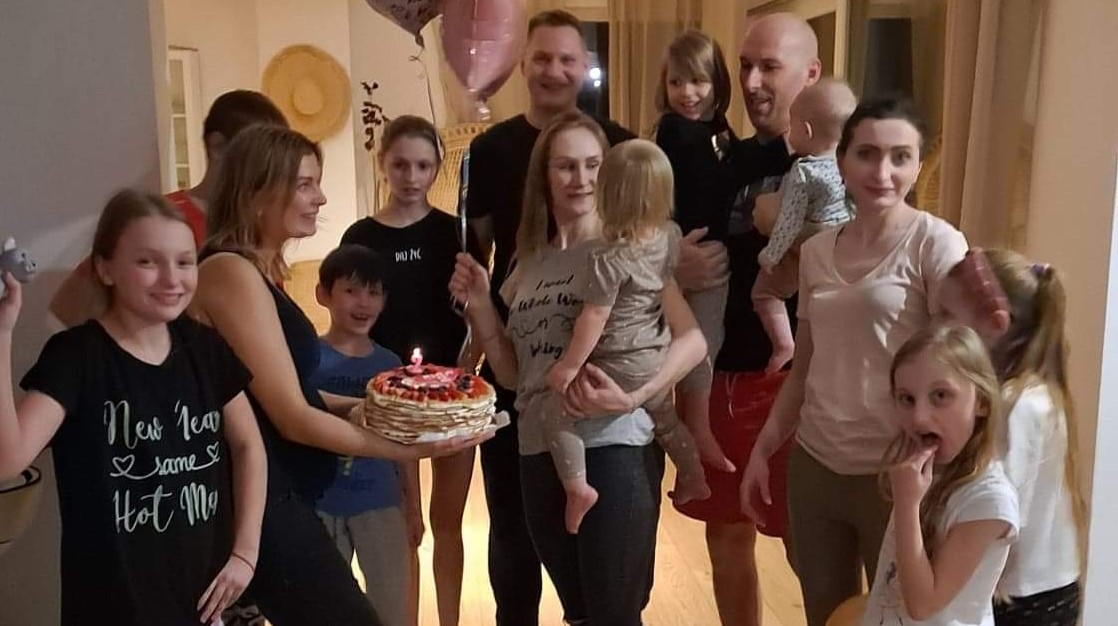 Jak żyją trzy rodziny pod jednym dachem?