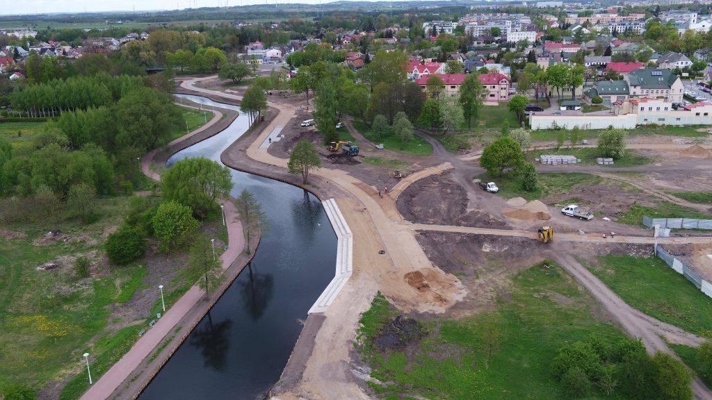 Kilkadziesiąt nowych drzew ma się pojawić na bulwarach nad Czarną Hańczą
