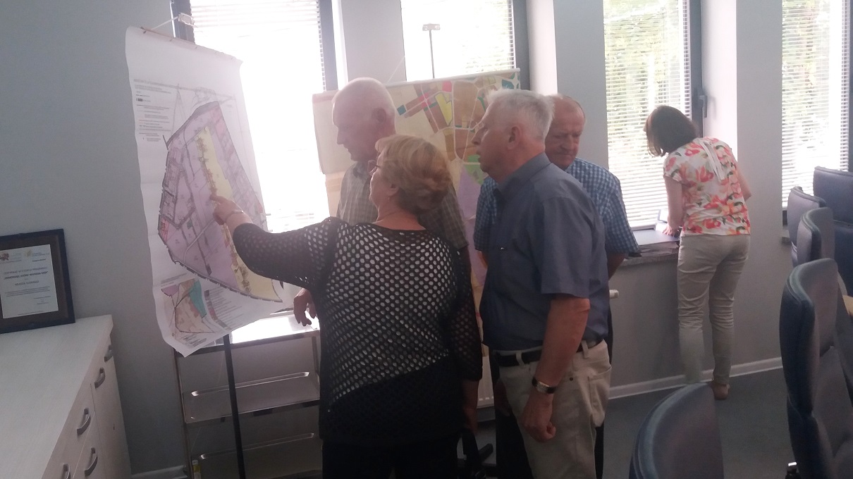 Spotkanie suwalczan z firmą budującą spalarnię w Dubowie. Prezydent wyprosił dziennikarzy