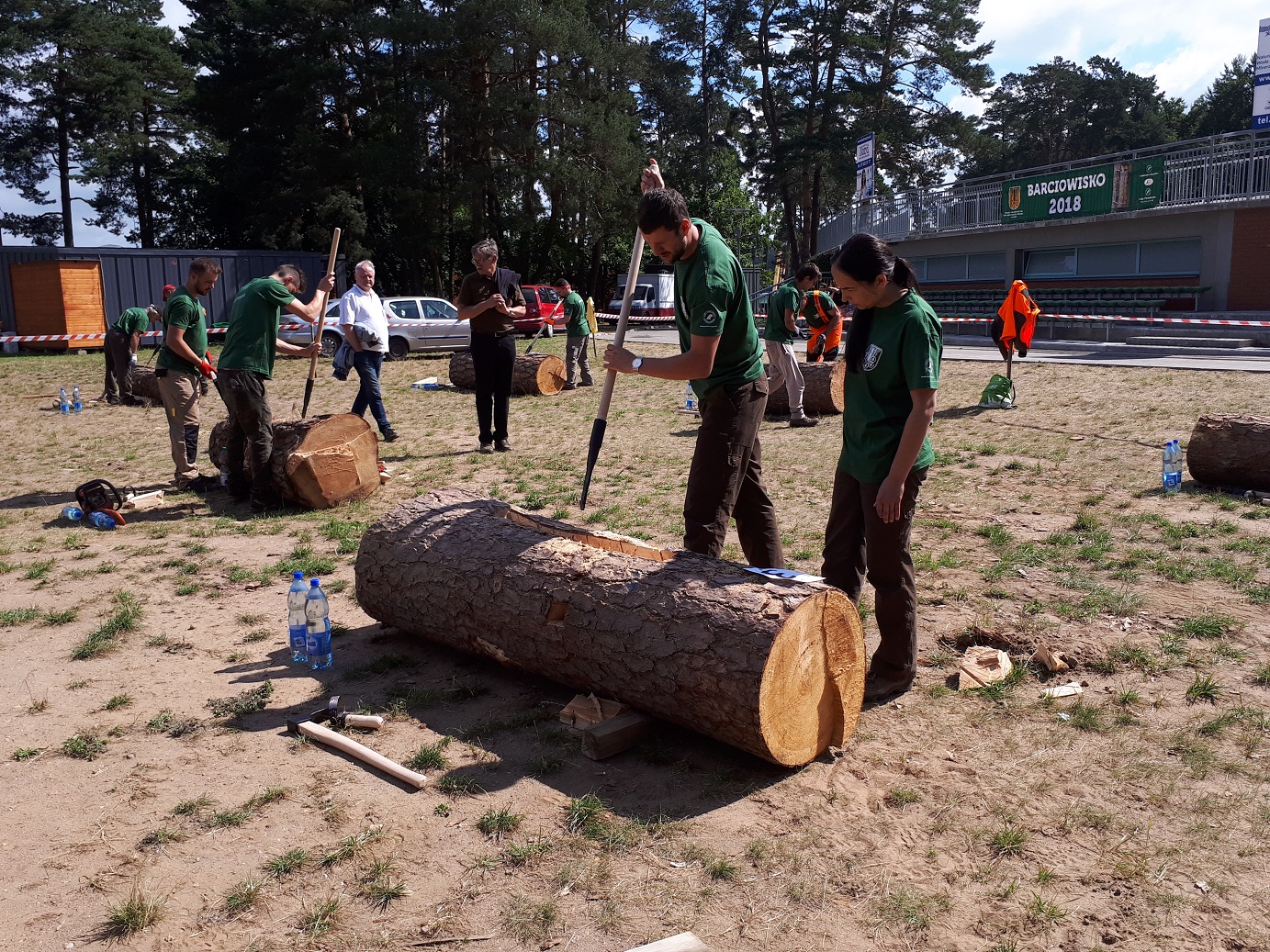 W Augustowie odbyły się zawody w starodawnym dzianiu barci