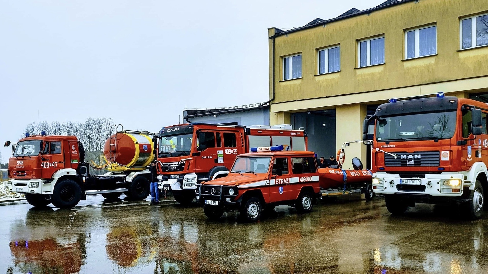 Więcej służb na drogach gminy Narewka i Michałowo. RCB uspokaja mieszkańców