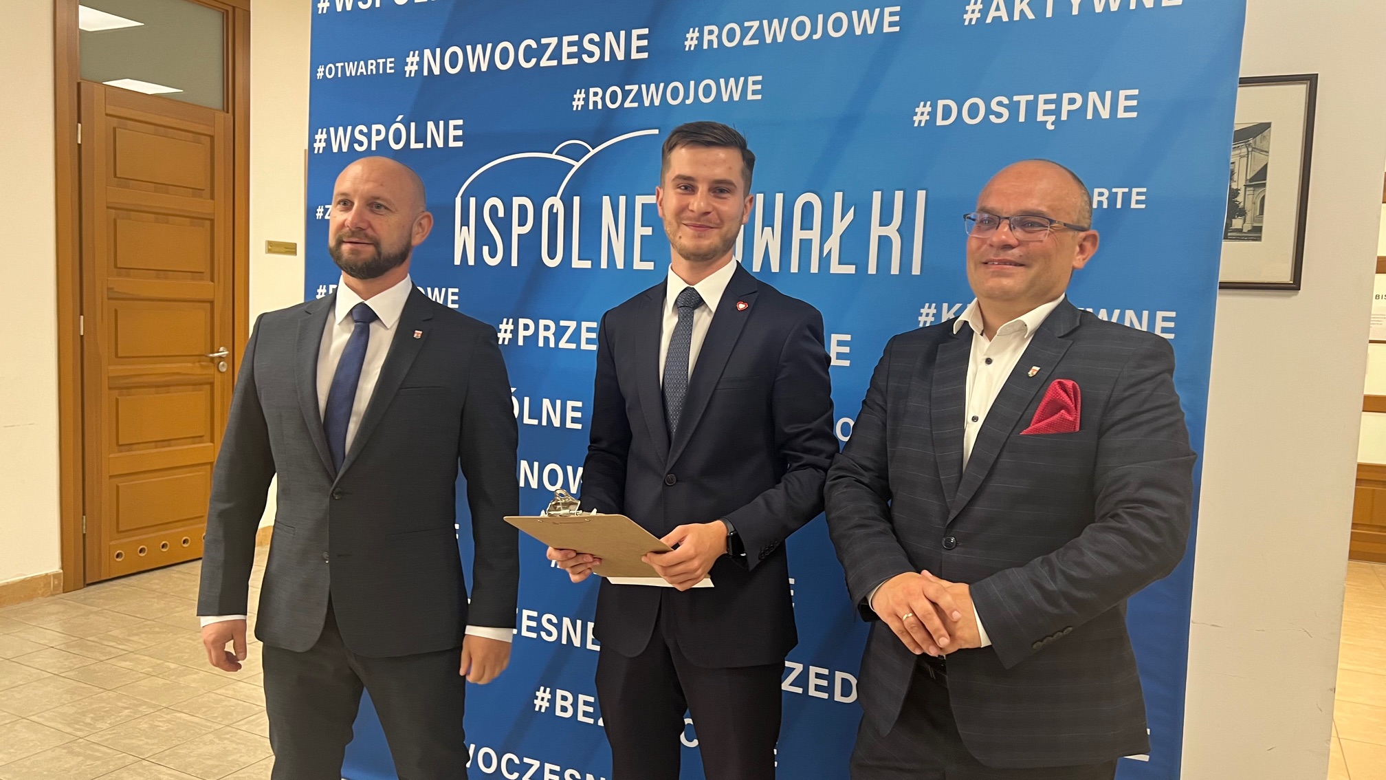 Klub Wspólne Suwałki proponuje, aby dyżury radnych odbywały się również poza urzędem