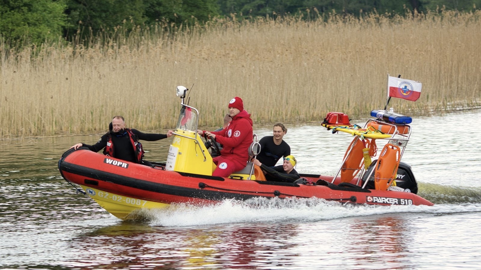 Augustowski WOPR apeluje o tworzenie korytarza życia na miejscowych jeziorach