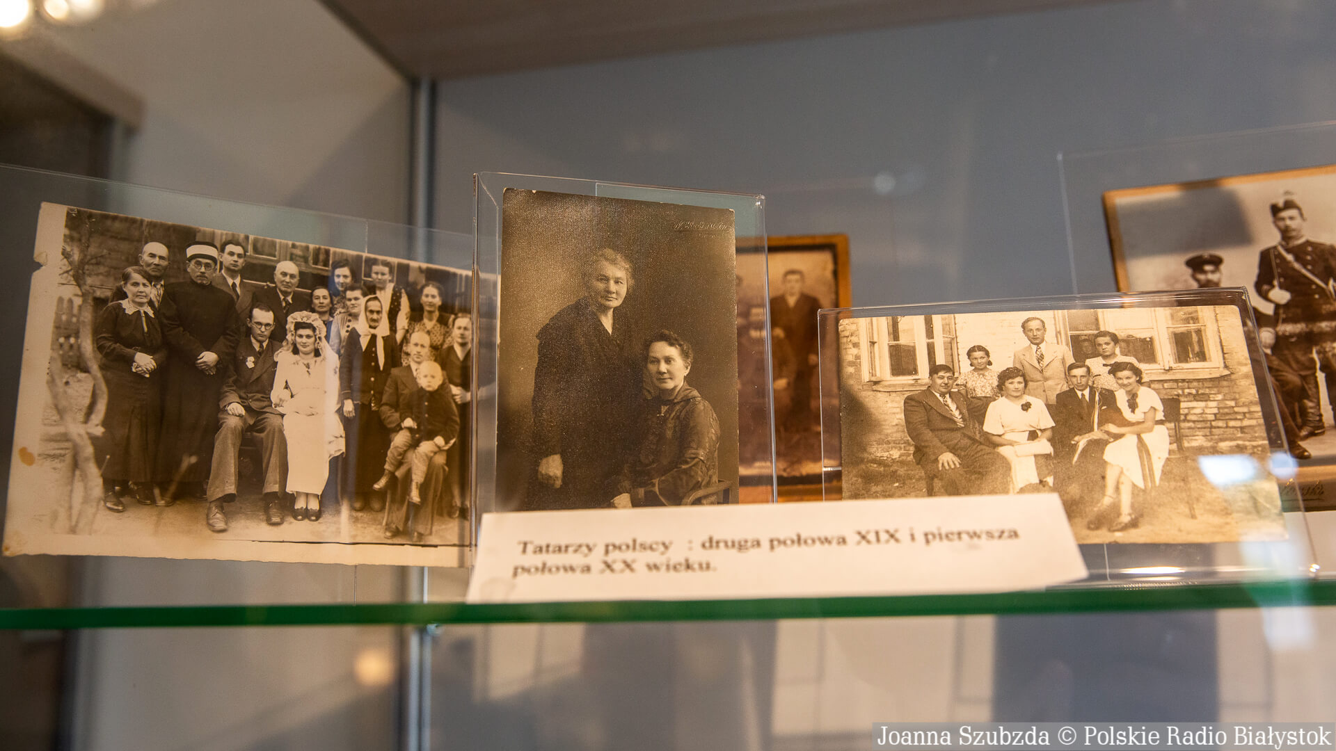 Pamiątki społeczności tatarskiej z centrum w Kruszynianach można oglądać w Internecie