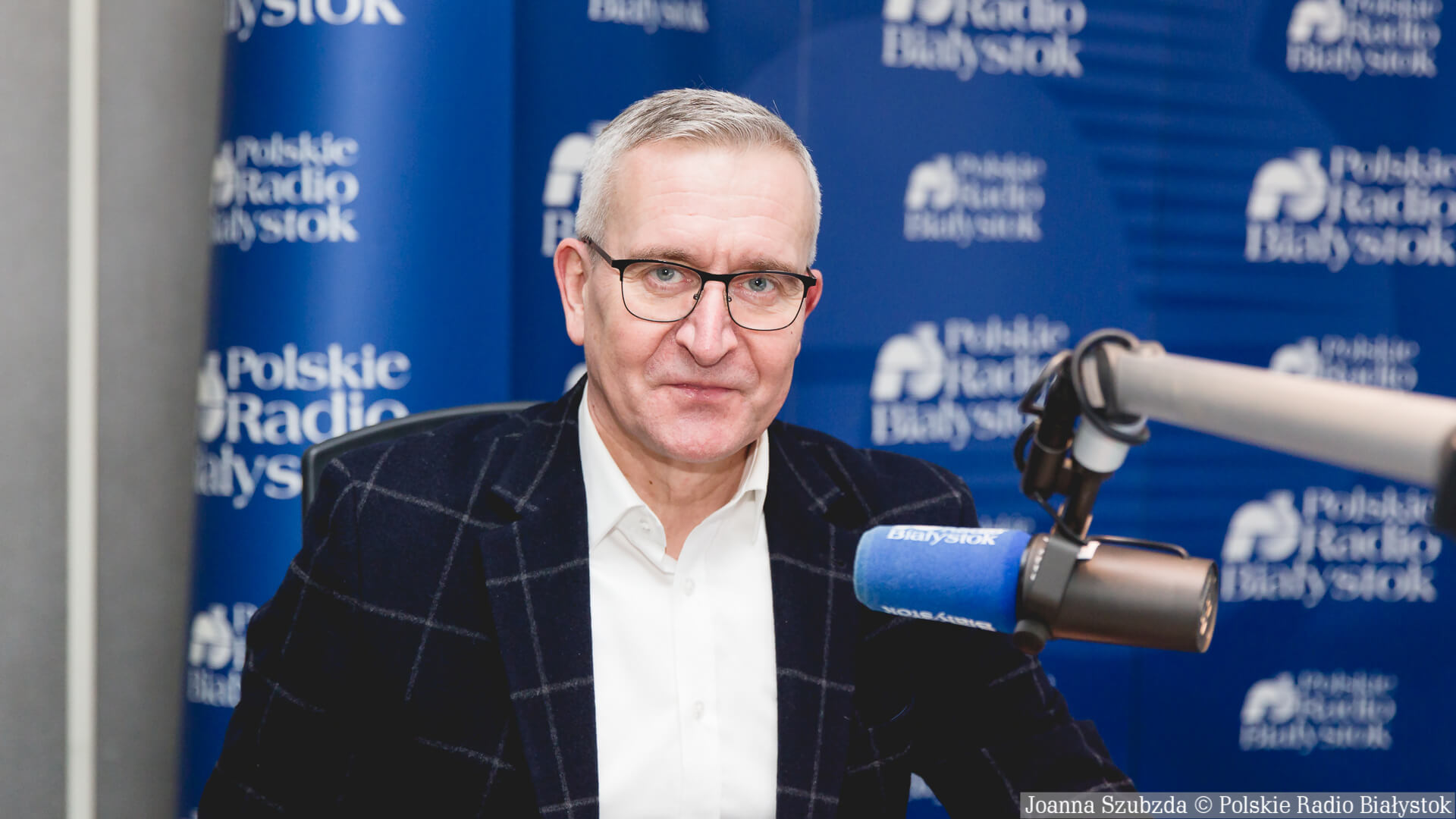 Poseł Robert Tyszkiewicz apeluje o utworzenie funduszu na naprawę dróg niszczonych przez pojazdy wojskowe