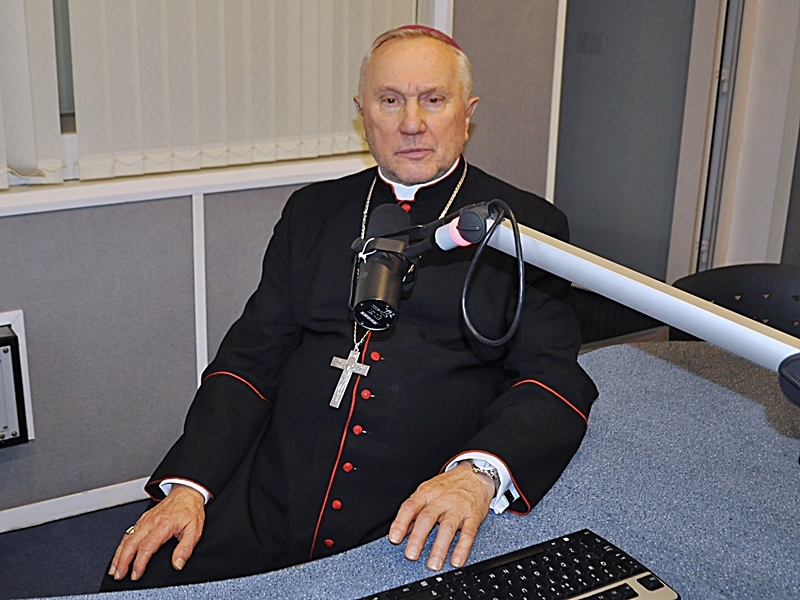 Ks. arcybiskup Edward Ozorowski