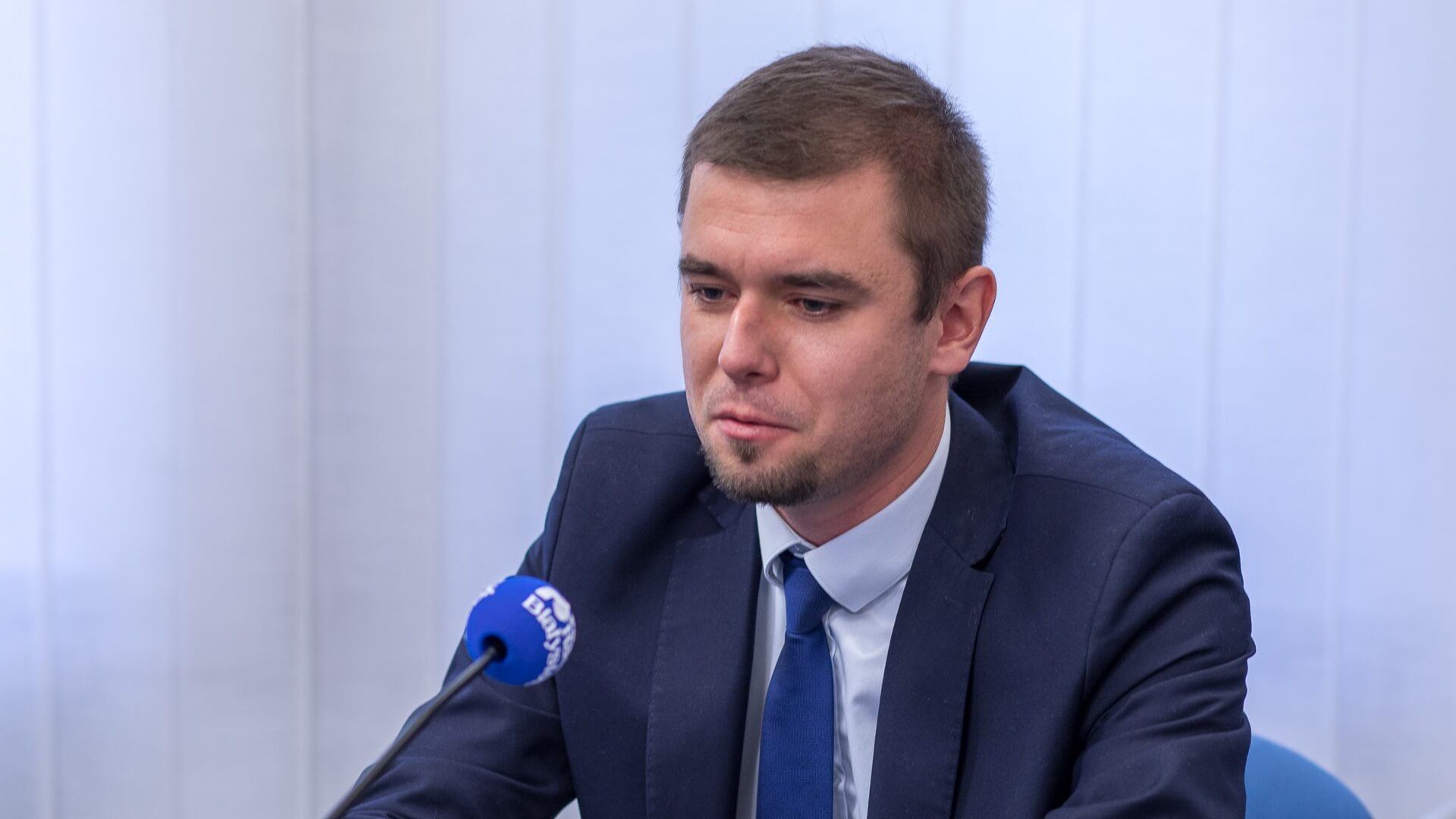 Burmistrz Wasilkowa Adrian Łuckiewicz bez absolutorium i wotum zaufania