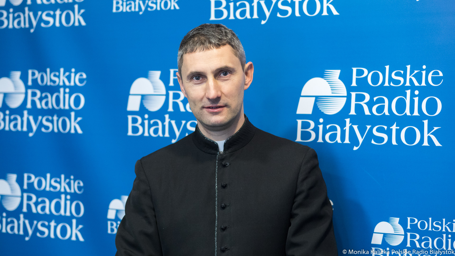 Adam Anuszkiewicz - rapujący ksiądz