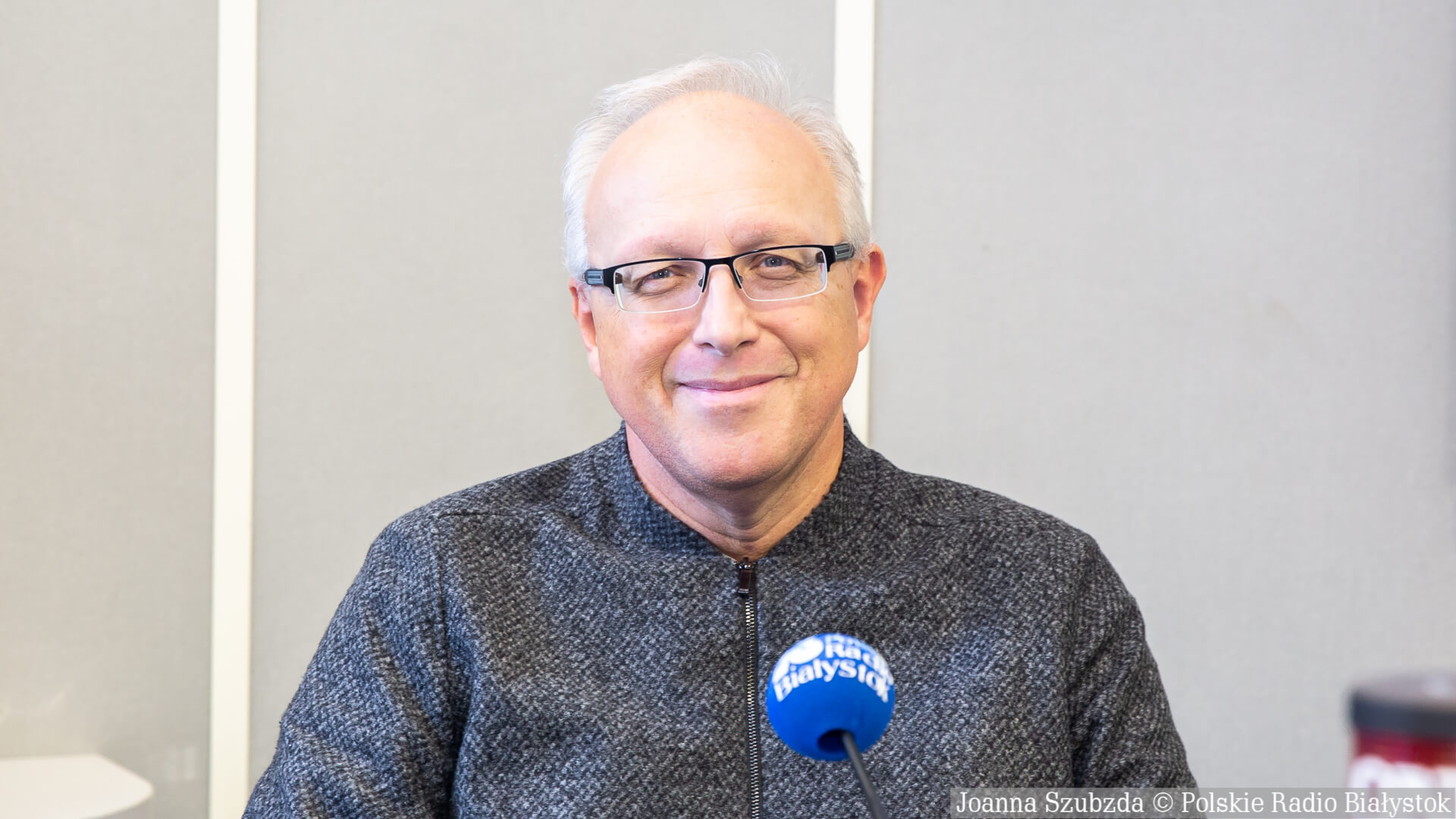 Prof. Flisiak przedstawił najnowsze polskie rekomendacje leczenia COVID-19