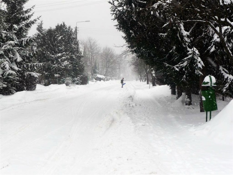 90-latek uratowany od zamarznięcia
