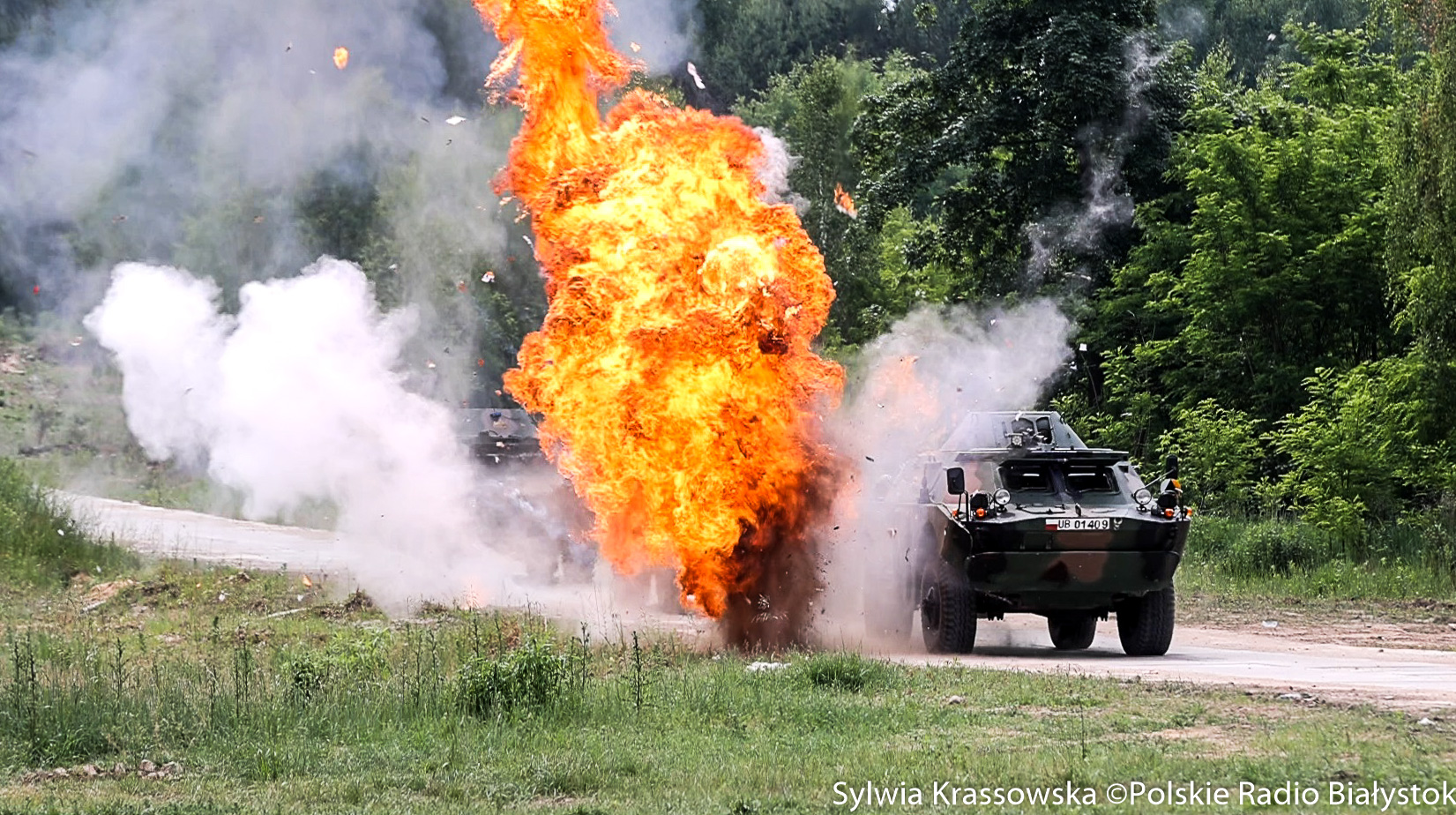 Piknik przed Pałacem Branickich i pokaz dynamiczny 1. Dywizji Piechoty Legionów [zdjęcia, wideo]
