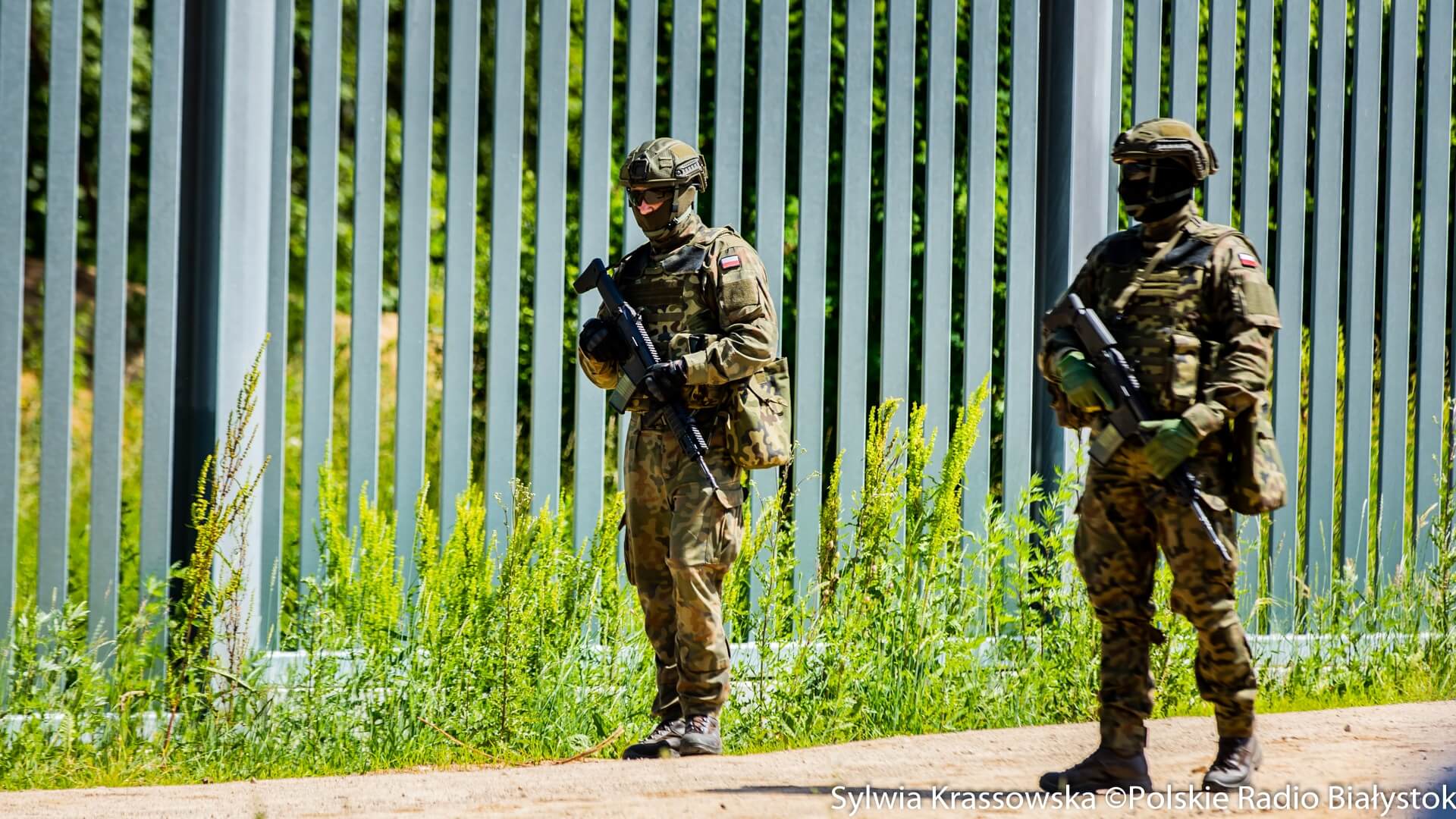 Za "śmieci" i "watahę psów" Frasyniuk zapłaci 15 tys. zł