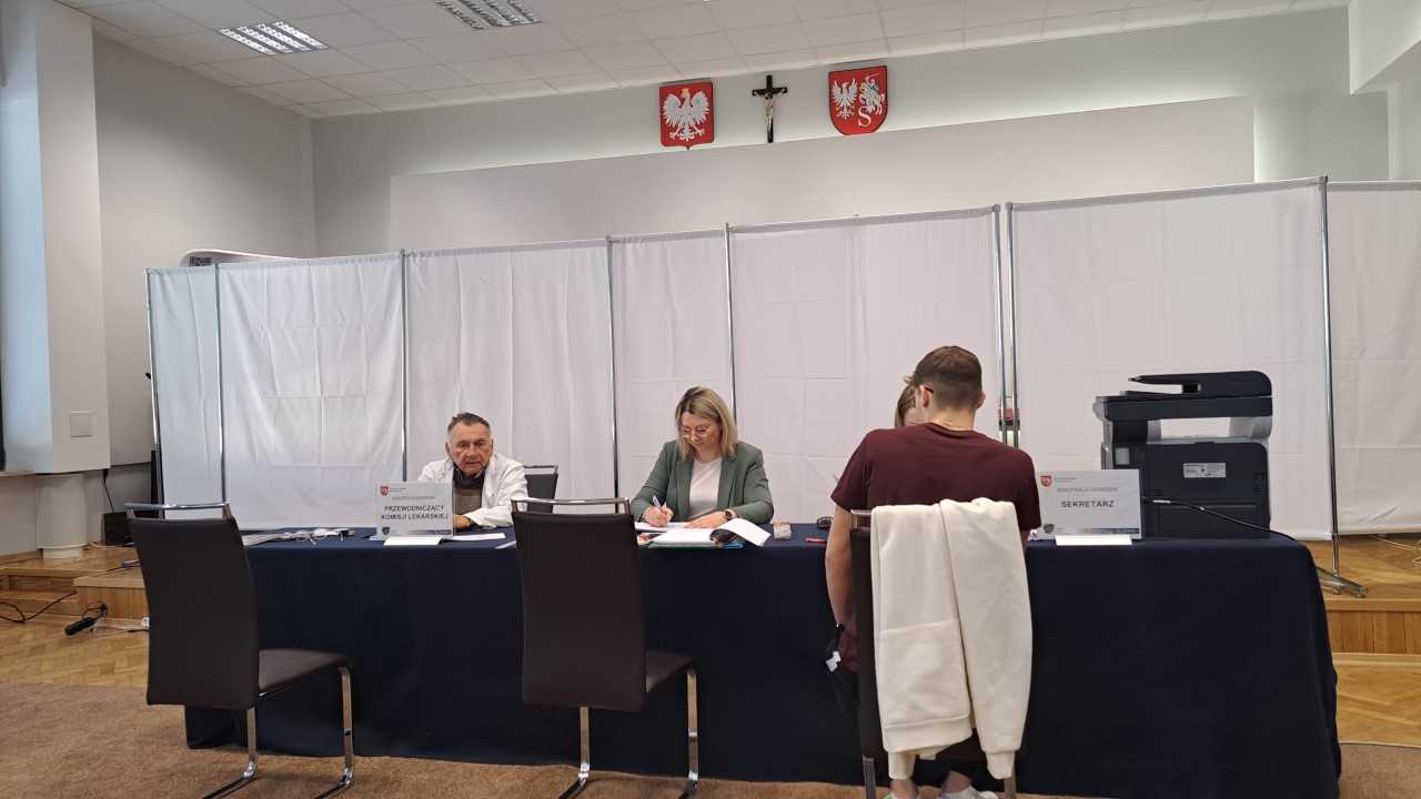 W Podlaskiem rozpoczęła się kwalifikacja wojskowa - musi do niej przystąpić około 8 tys. osób