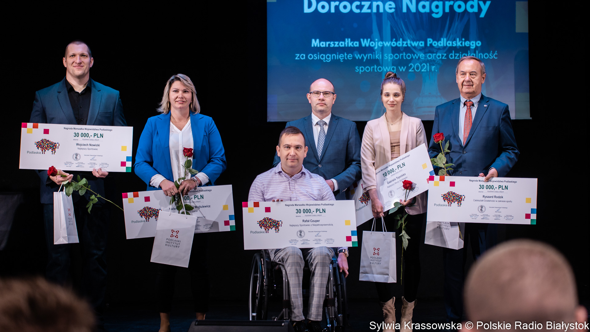 Marszałek województwa podlaskiego nagrodził sportowców, trenerów i działaczy [zdjęcia]