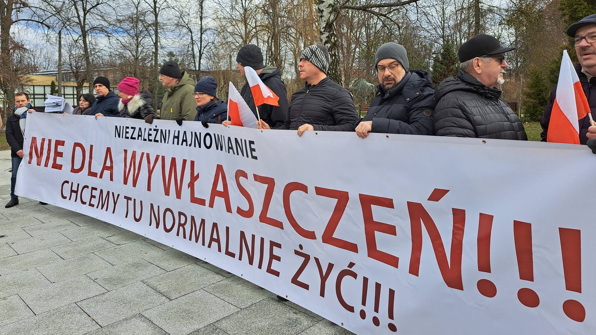 Protest w Hajnówce - mieszkańcy są przeciwni projektowi ustawy o Puszczy Białowieskiej