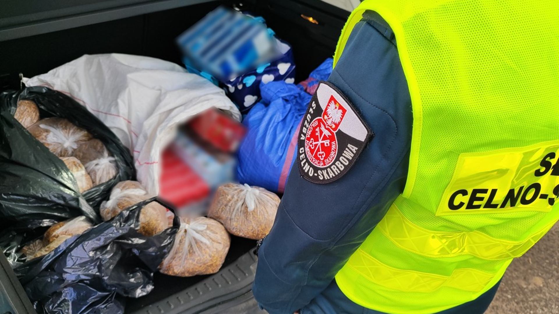 59-latek przemycał nielegalny tytoń i papierosy