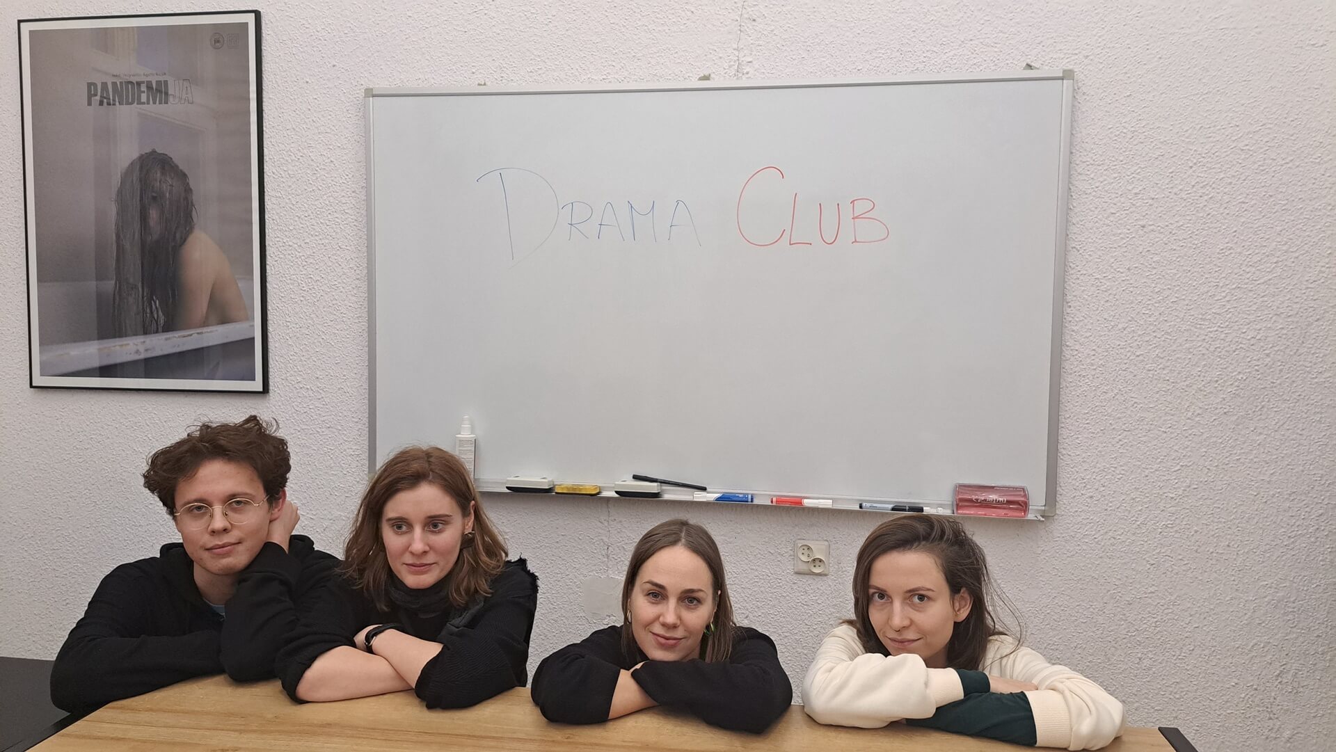 Studenci aktorstwa szykują się do premiery "Drama club"