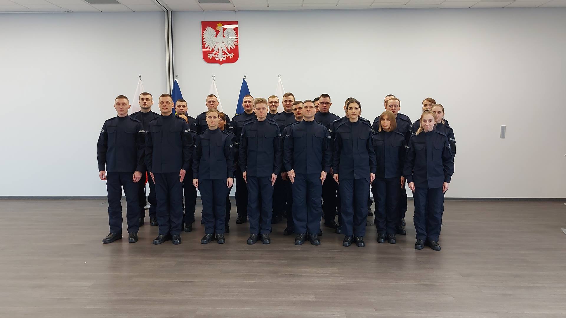 27 nowych funkcjonariuszy rozpoczęło służbę w podlaskim garnizonie policji