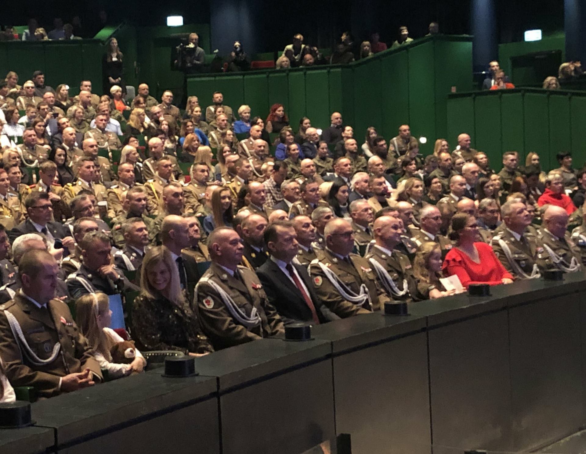 W Operze i Filharmonii Podlaskiej rozbrzmiewały pieśni patriotyczne i wojskowe