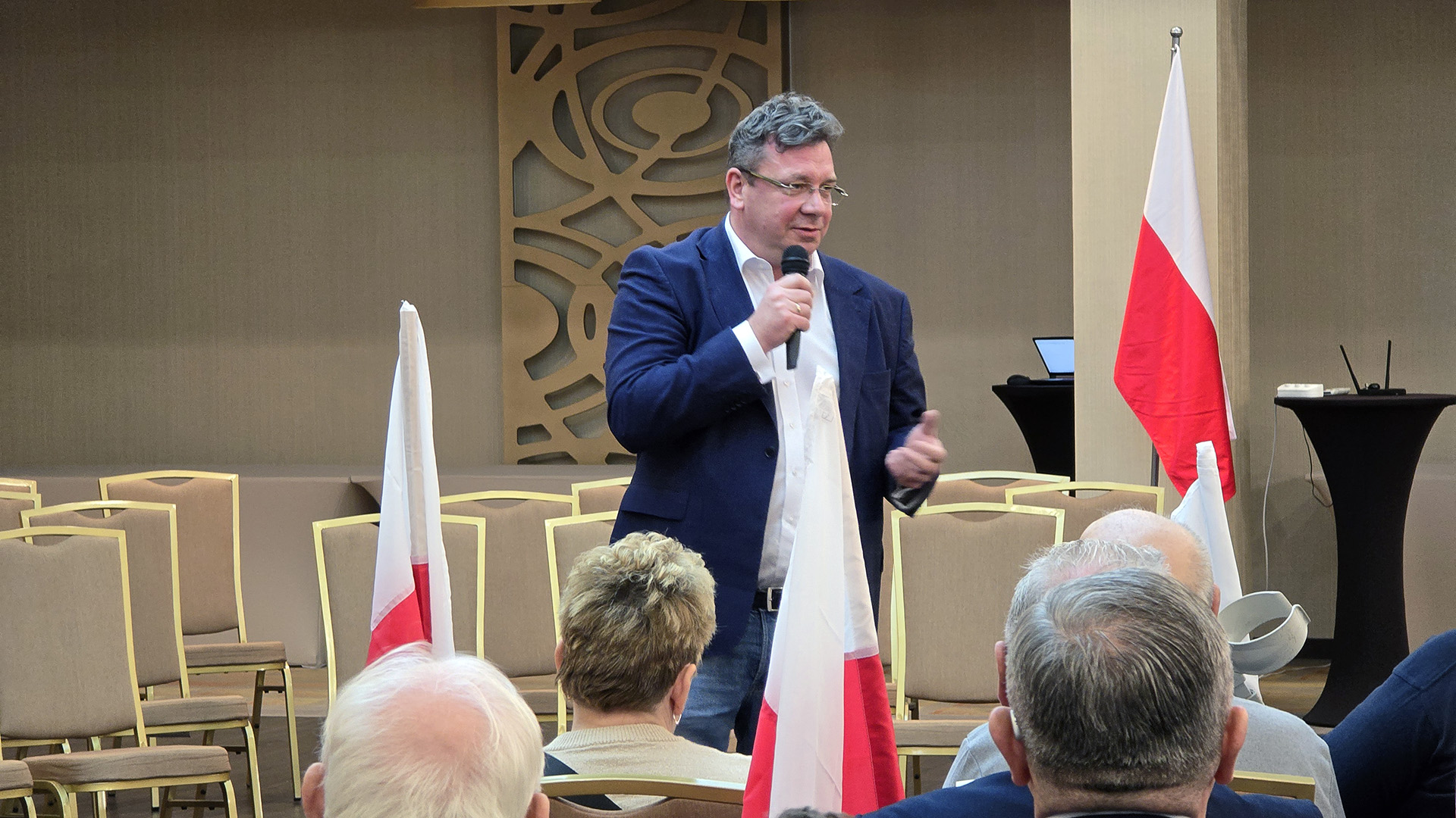 Posłowie PiS spotykają się z mieszkańcami małych miejscowości w Podlaskiem