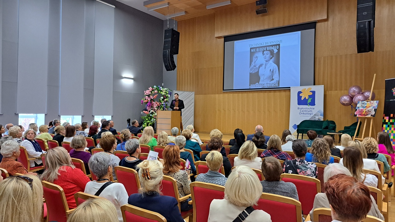 Białostockie Centrum Onkologii organizuje konferencje pod hasłem  „Chcę być świadoma i wiedzieć więcej” [zdjęcia]
