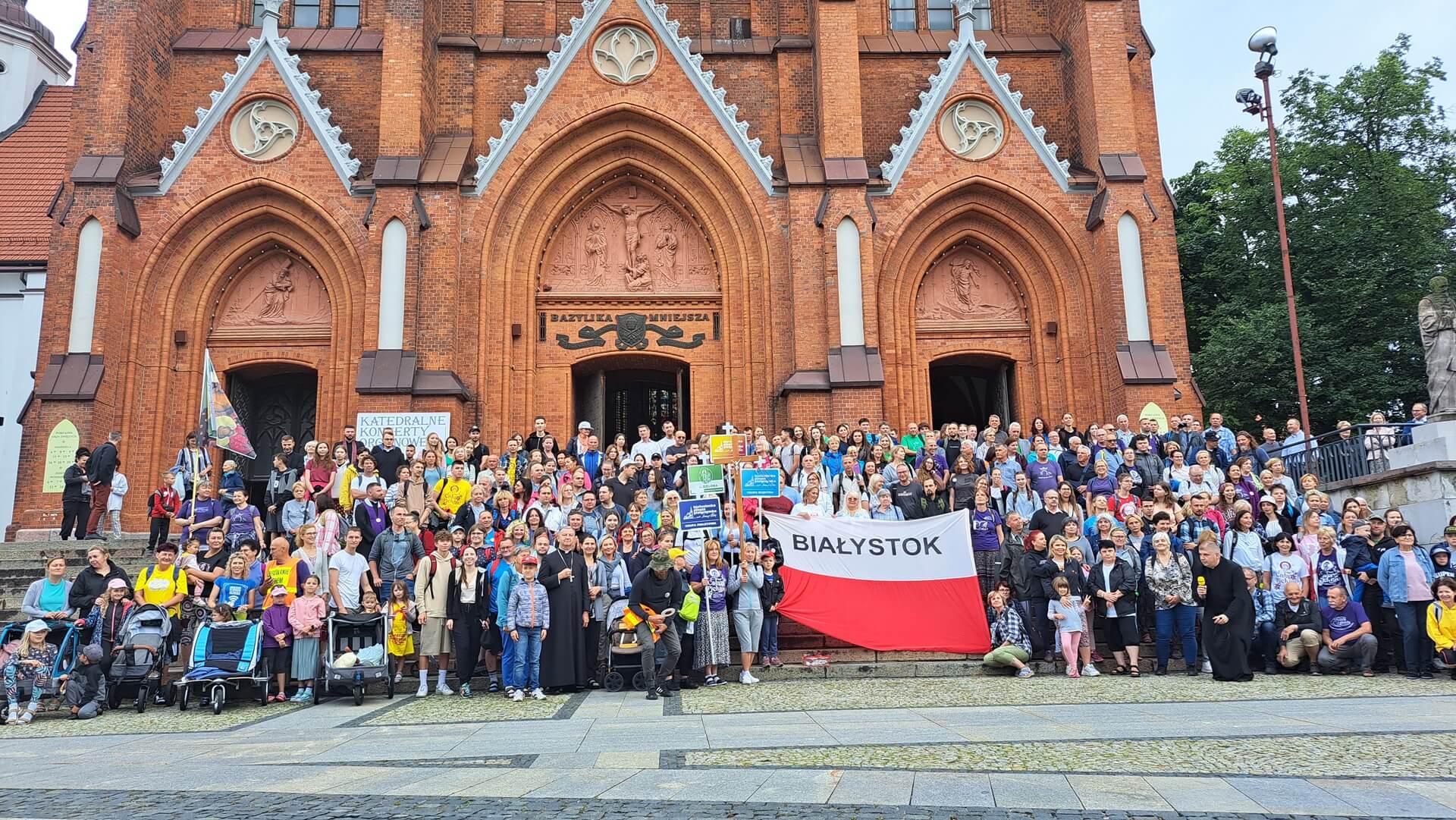 Pielgrzymi z Białegostoku wyruszyli na Jasną Górę