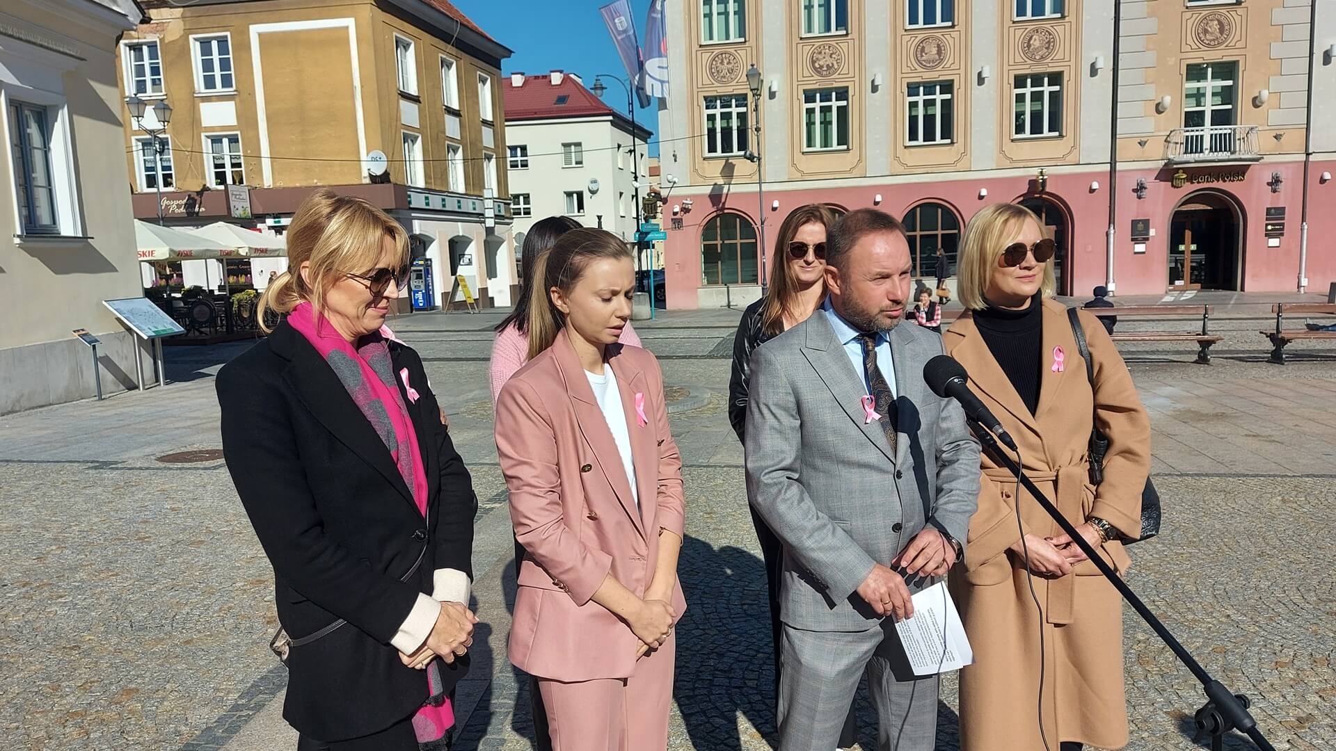 Europoseł Tomasz Frankowski zachęca kobiety do badań profilaktycznych