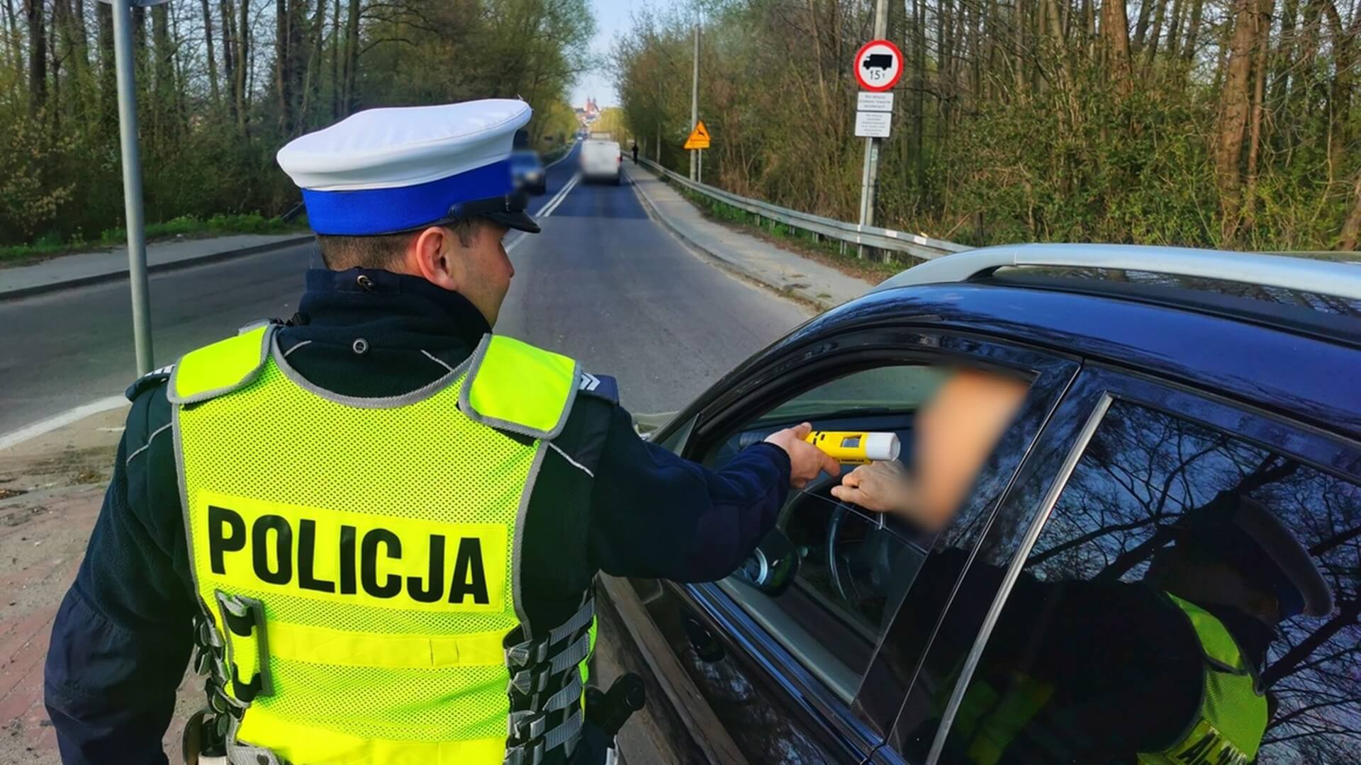 Łomżyńscy policjanci sprawdzili trzeźwość kilkuset kierowców