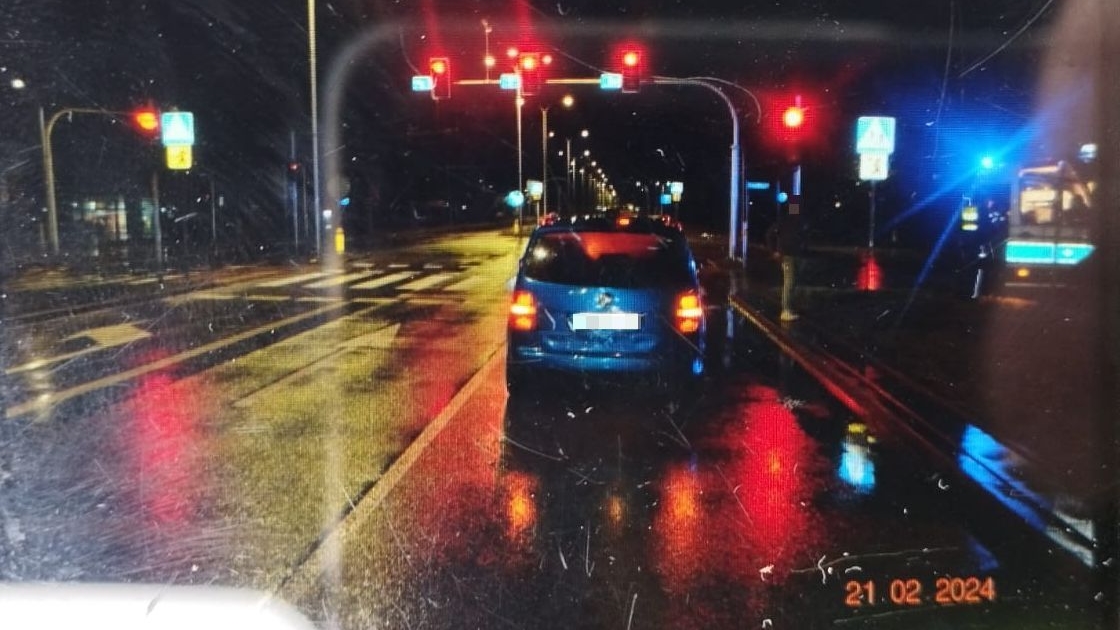 Pijany 34-latek spowodował kolizję i chciał uciec - zatrzymali go świadkowie zdarzenia