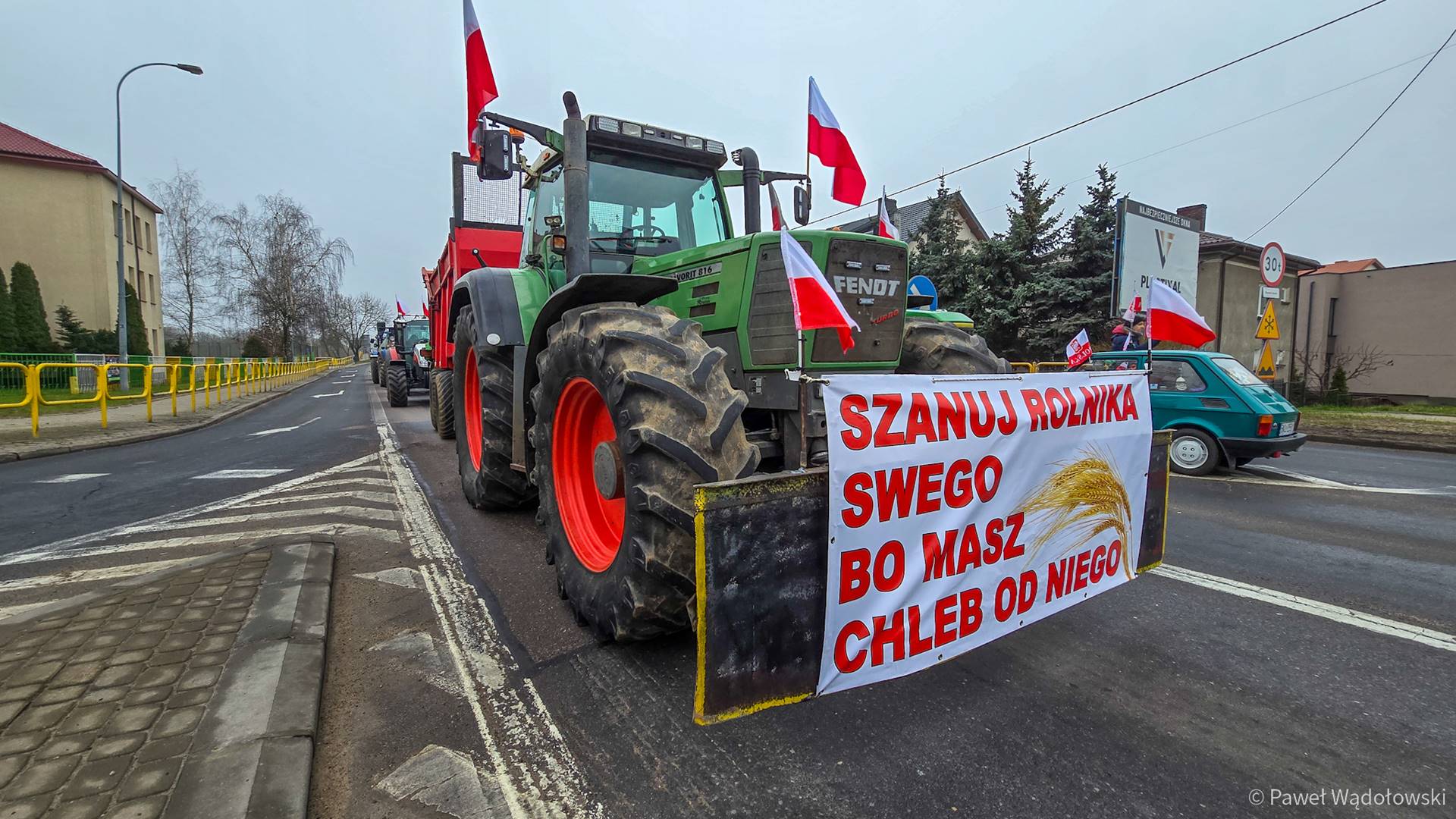 Rolnicze blokady sparaliżowały ruch w regionie [zdjęcia, wideo]