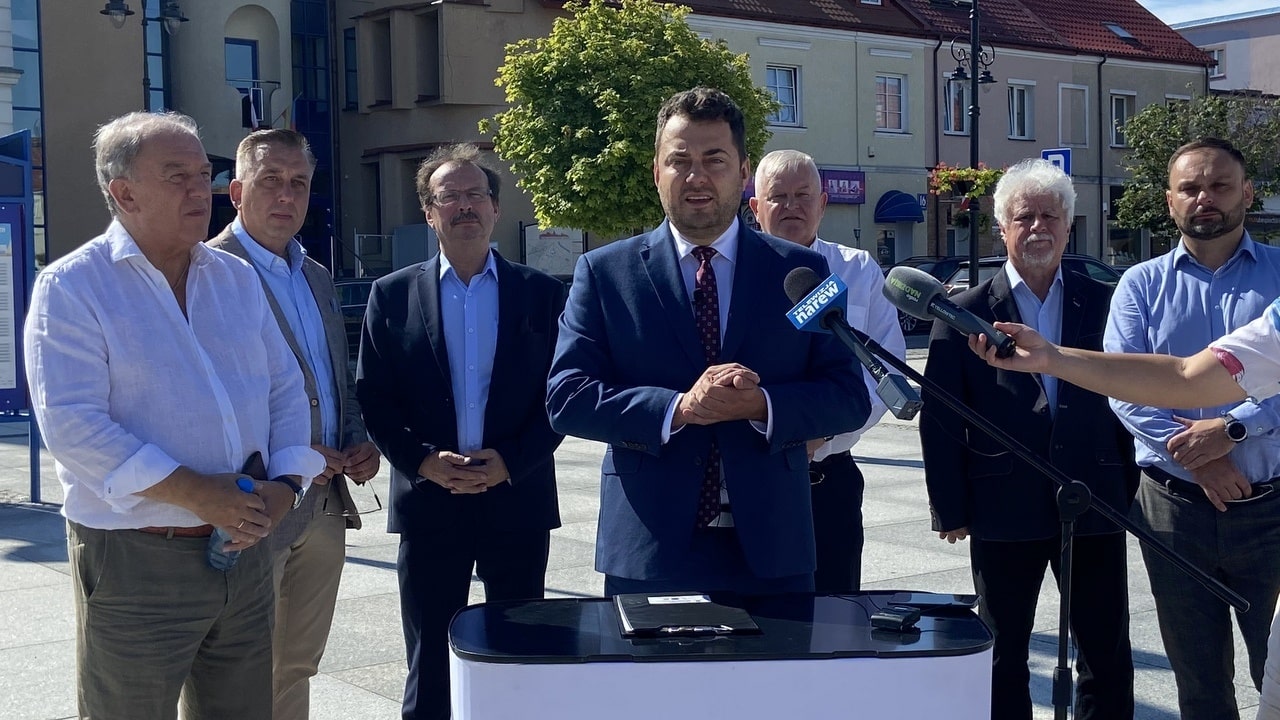 Łomżyńscy samorządowcy apelują do premiera o wybudowanie linii kolejowej przez miasto