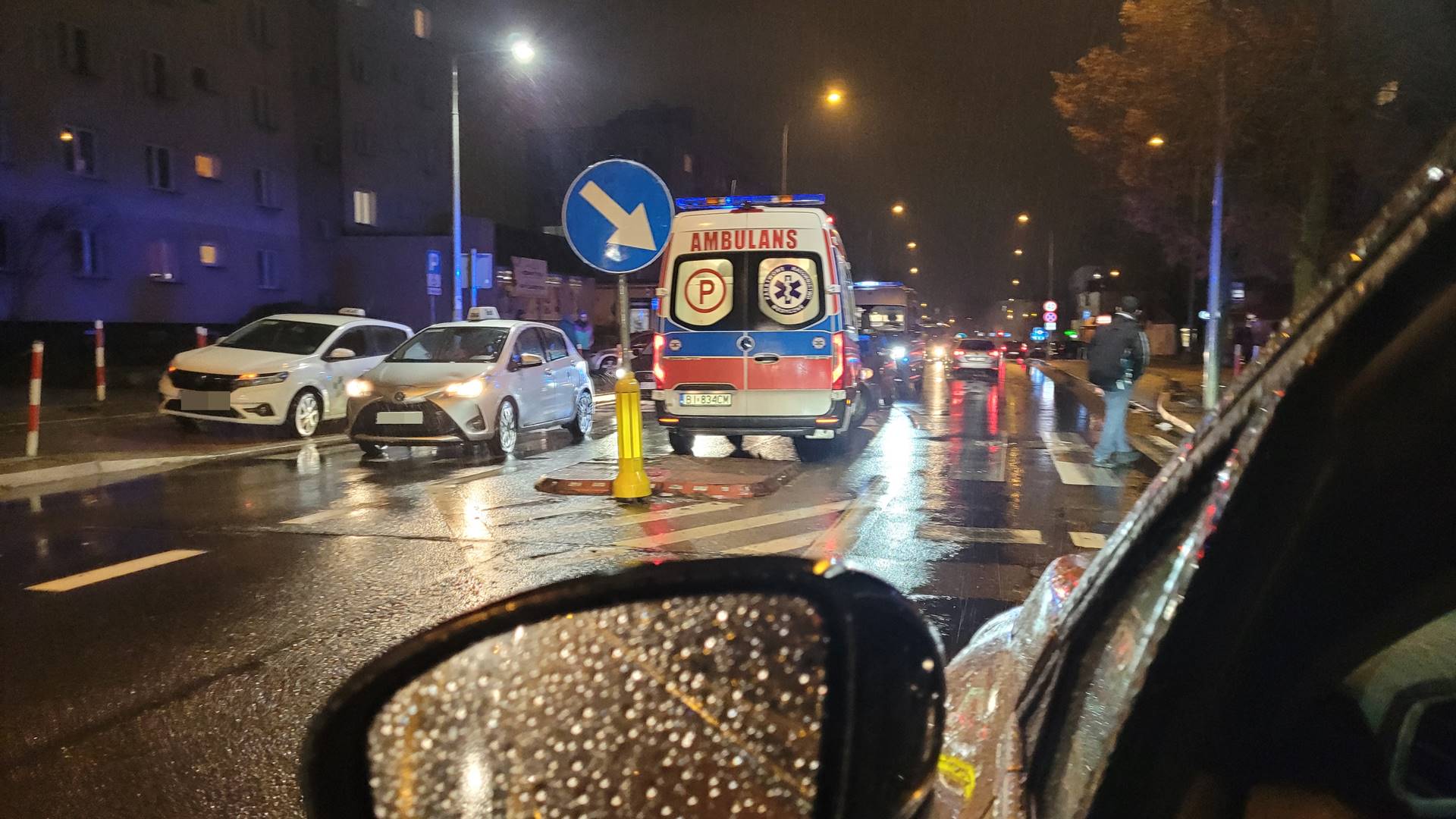 Ograniczona widoczność z powodu mżawki - w Białymstoku doszło do dwóch potrąceń